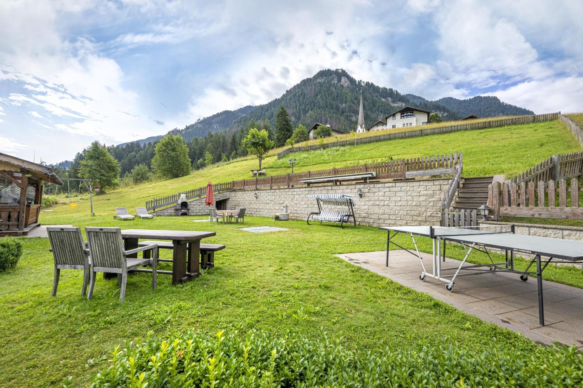 Apartments Mirandula Ortisei Exterior photo